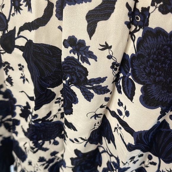 Tory Burch blouse size small - Picture 5 of 11